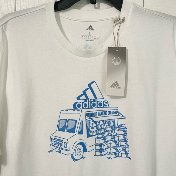 Adidas Mens NWT White Basic Tee Food Truck design logo size Large - Picture 3 of 5